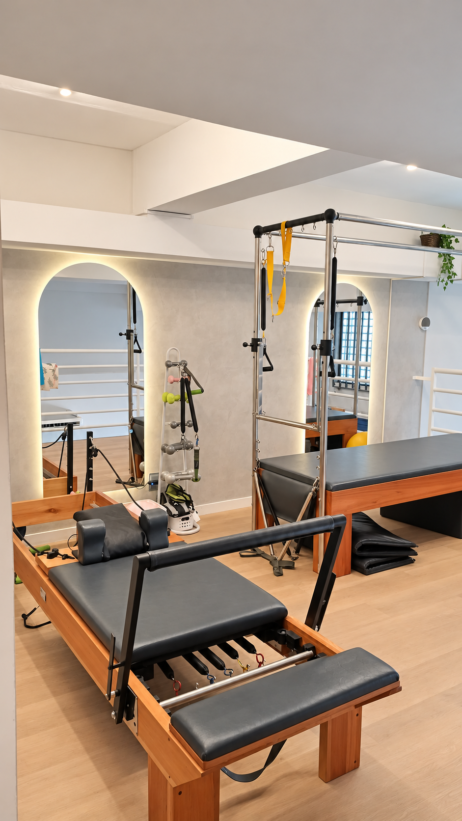 Reformer e detalhes dos aparelhos de Pilates